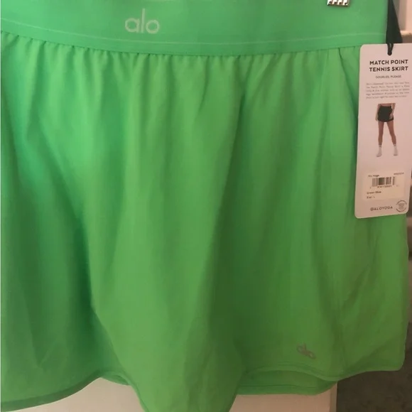 NWT ALO YOGA Match Point Skirt - Picture 2 of 4